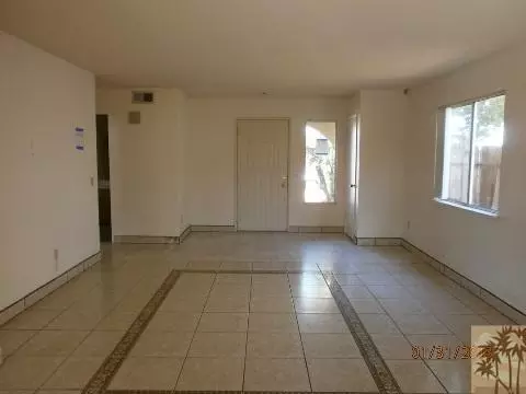 2131 W Orange Ave, El Centro, CA 92243 photo 5
