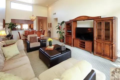 80327 Oaktree, La Quinta, CA 92253 photo 4