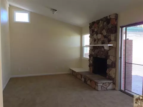 8525 Luxor St, Downey, CA 90241 photo 4