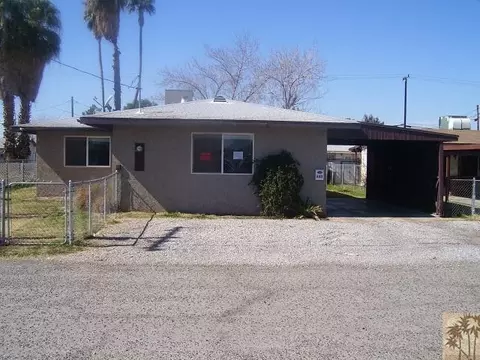 633 E Barnard St, Blythe, CA 92225 photo 2