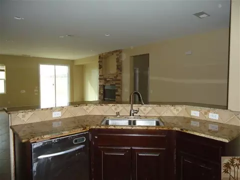 41311 Farmer Ct, Indio, CA 92203 photo 13