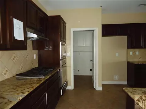 41311 Farmer Ct, Indio, CA 92203 photo 9