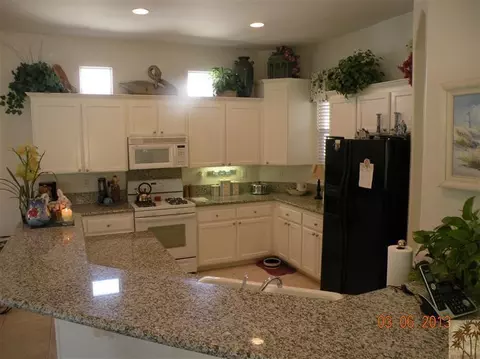 48989 Heifitz Dr, Indio, CA 92201 photo 8
