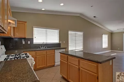 83353 Horizon Ave, Indio, CA 92201 photo 8