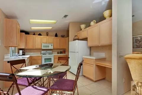 82356 Cochran, Indio, CA 92201 photo 11