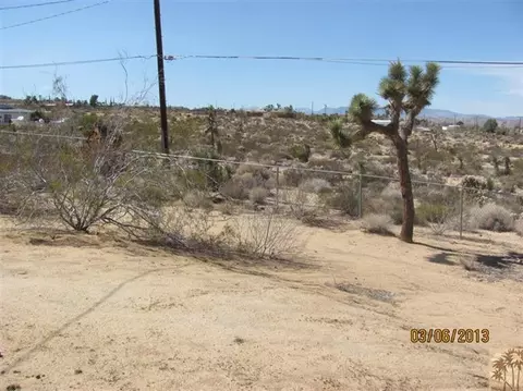 61480 Granada, Joshua Tree, CA 92252 photo 4