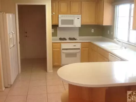 48860 Andorra St, Indio, CA 92201 photo 2