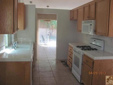 82431 Gregory Ct, Indio, CA 92201 photo 2