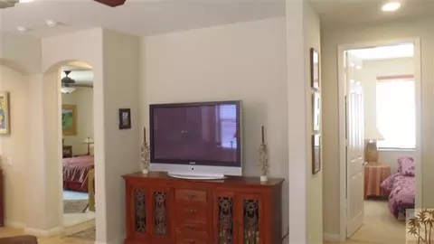 41521 Via Arleta, Indio, CA 92203 photo 3