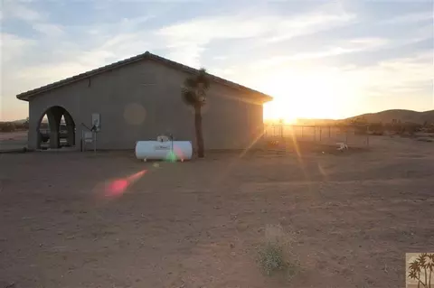 60820 Duvall Dr, Joshua Tree, CA 92252 photo 10