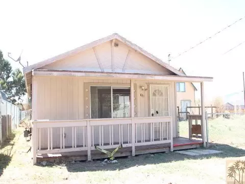871 Pine Ln, Big Bear City, CA 92314 photo 1
