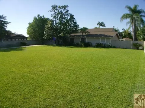 320 E Duarte Rd, Arcadia, CA 91006 photo 2