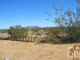 580 Lambert, Landers, CA 92285 photo 8