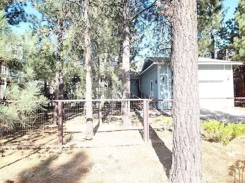 951 D Ln, Big Bear City, CA 92314 photo 1