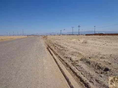 2571 Sea, Lite, CA 92274 photo 6