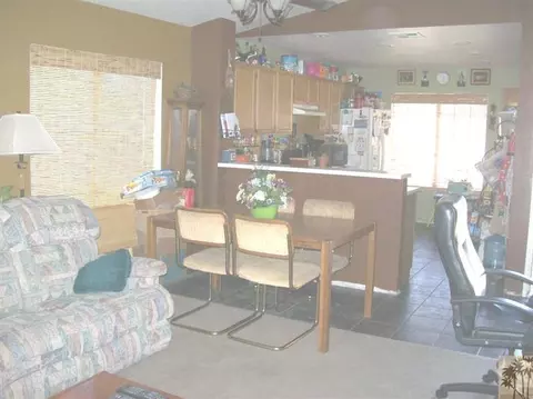 1376 Yukon Ave, Perris, CA 92571 photo 5