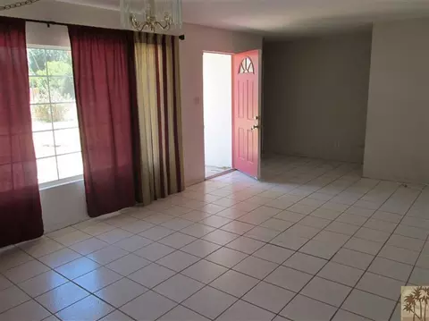 81465 Date Palm Ave, Indio, CA 92201 photo 2