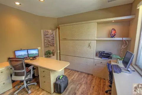 527 Desert Holly Dr, Palm Desert, CA 92211 photo 11