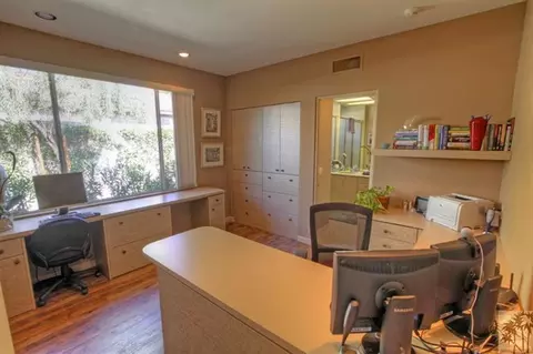527 Desert Holly Dr, Palm Desert, CA 92211 photo 10