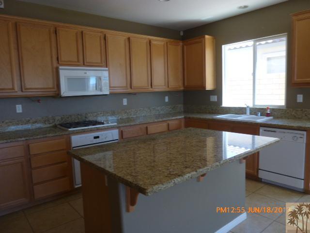 36525 Dewdrop Ct, Palmdale, CA 93552 photo 7