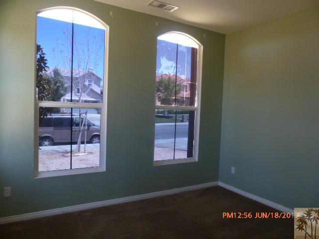 36525 Dewdrop Ct, Palmdale, CA 93552 photo 10