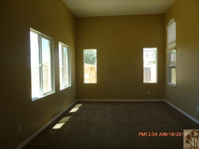 36525 Dewdrop Ct, Palmdale, CA 93552 photo 5