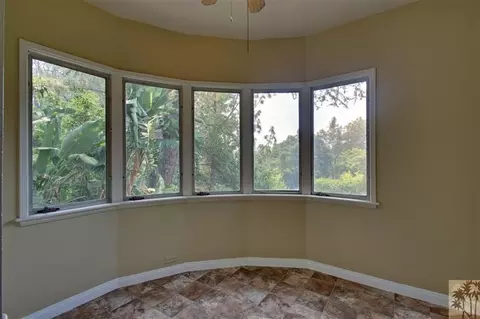 2131 Crescent Dr, Altadena, CA 91001 photo 9