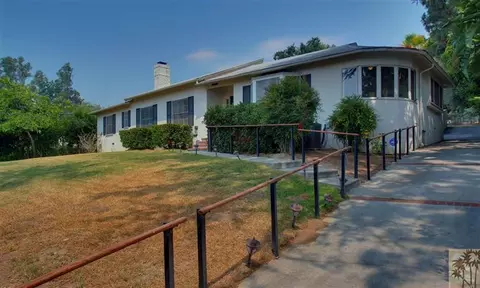 2131 Crescent Dr, Altadena, CA 91001 photo 25