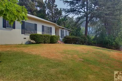 2131 Crescent Dr, Altadena, CA 91001 photo 2