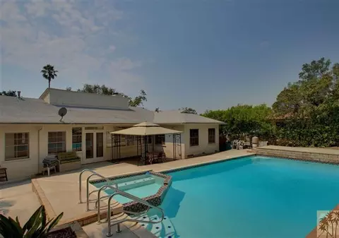 2131 Crescent Dr, Altadena, CA 91001 photo 21