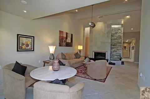 320 Red River Rd, Palm Desert, CA 92211 photo 4