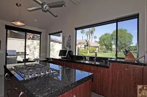 320 Red River Rd, Palm Desert, CA 92211 photo 8