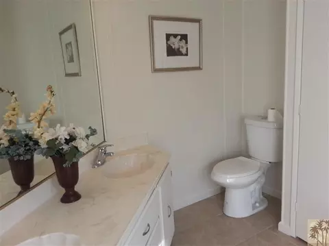 31 Diamond E Dr, Palm Desert, CA 92260 photo 10