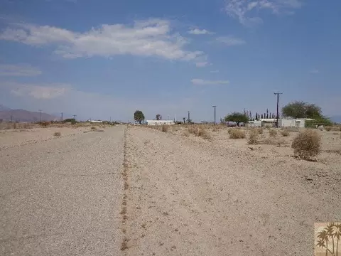 2668 Aberdeen Dr, Salton City, CA 92274 photo 7