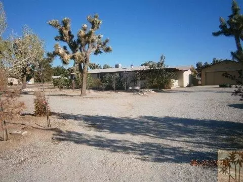 7722 Jemez Trl, Yucca Valley, CA 92284 photo 2