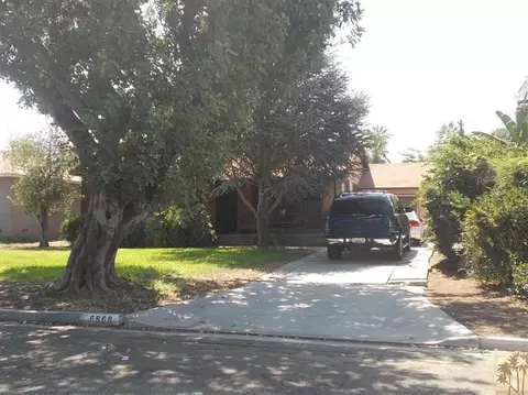 6868 Coolidge Ave, Riverside, CA 92506 photo 4