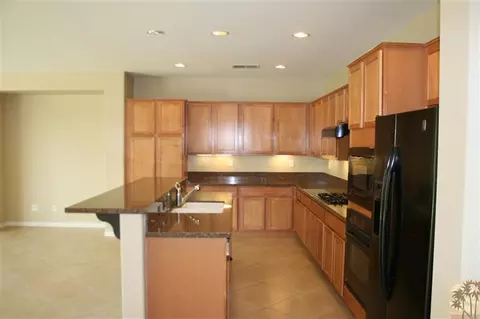 82143 Padova Dr, Indio, CA 92203 photo 3