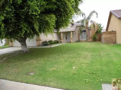 81244 Iris Ct, Indio, CA 92201 photo 2