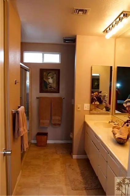 48056 Thornton, Indio, CA 92201 photo 14