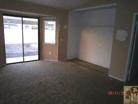 210 Yucca Dr, El Centro, CA 92243 photo 7