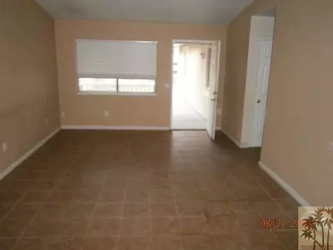 210 Yucca Dr, El Centro, CA 92243 photo 3