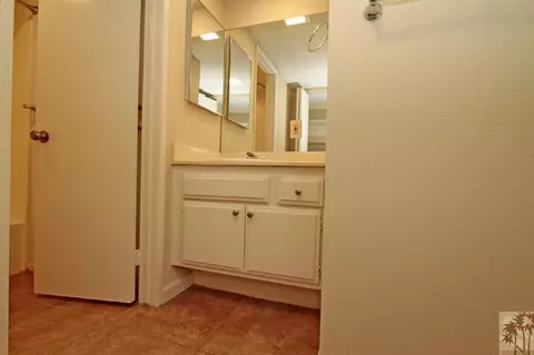 48964 Eisenhower Dr, Indio, CA 92201 photo 15
