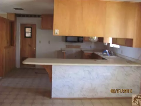 61184 Onaga Trl, Joshua Tree, CA 92252 photo 2