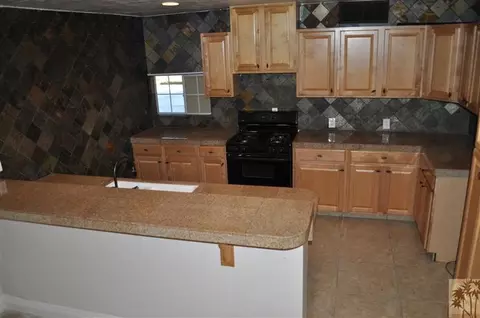 81264 Francis Ave, Indio, CA 92201 photo 8