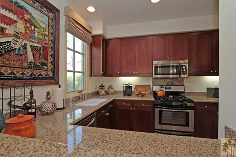 48705 Classic Dr, La Quinta, CA 92253 photo 6