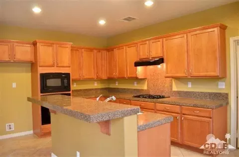 43376 Fiore St, Indio, CA 92203 photo 2