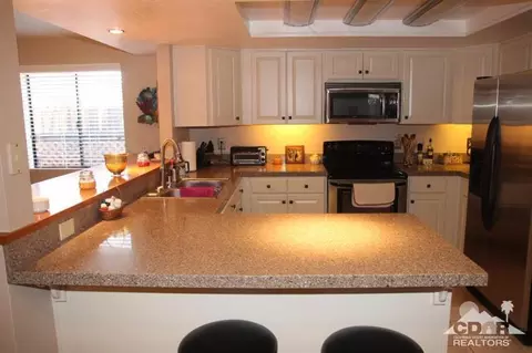 53885 Avenida Ramirez, La Quinta, CA 92253 photo 5