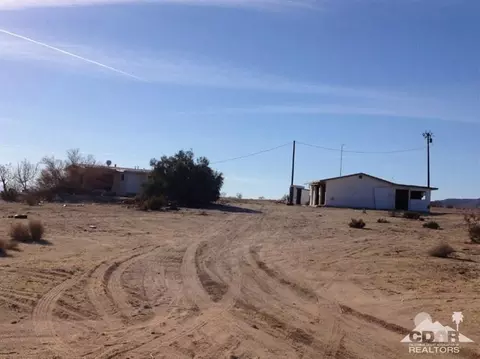 55455 Mikiska Blvd, Landers, CA 92285 photo 15
