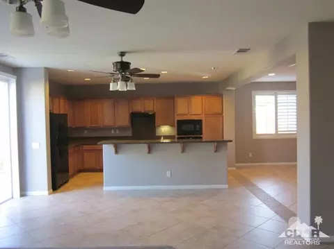 40420 Firenze Ct, Indio, CA 92203 photo 2