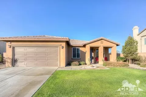37565 Melbourne St, Indio, CA 92203 photo 2